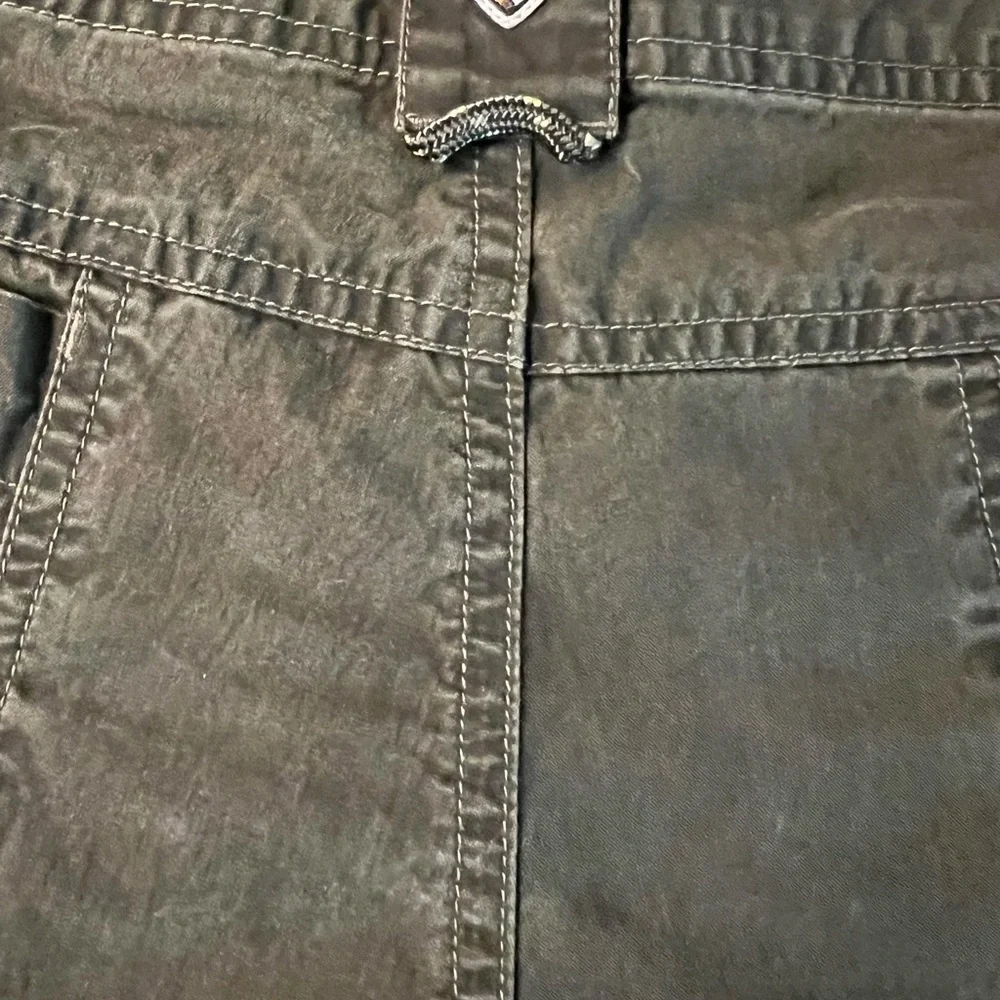 KUHL MENS PATINA TIE DYE ADVENTURE SHORTS SIZE 38